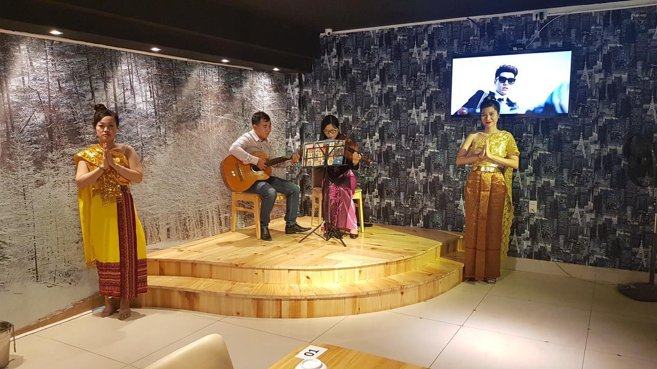 Secc Hotel 2 Ho Chi Minh City Bagian luar foto
